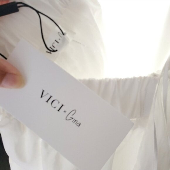 NWT VICI White Open Back Smocked Fit & Flare Mini Dress L - Picture 10 of 10